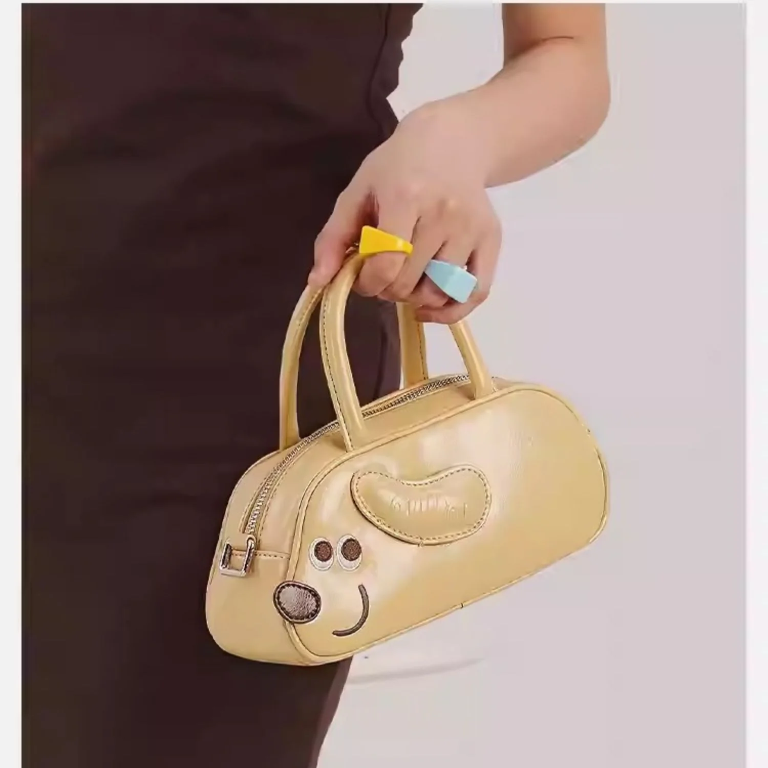 PupPurse Novelty Dachshund Shaped Bag – Cute Leather Handbag for Dog Fans - Image 2